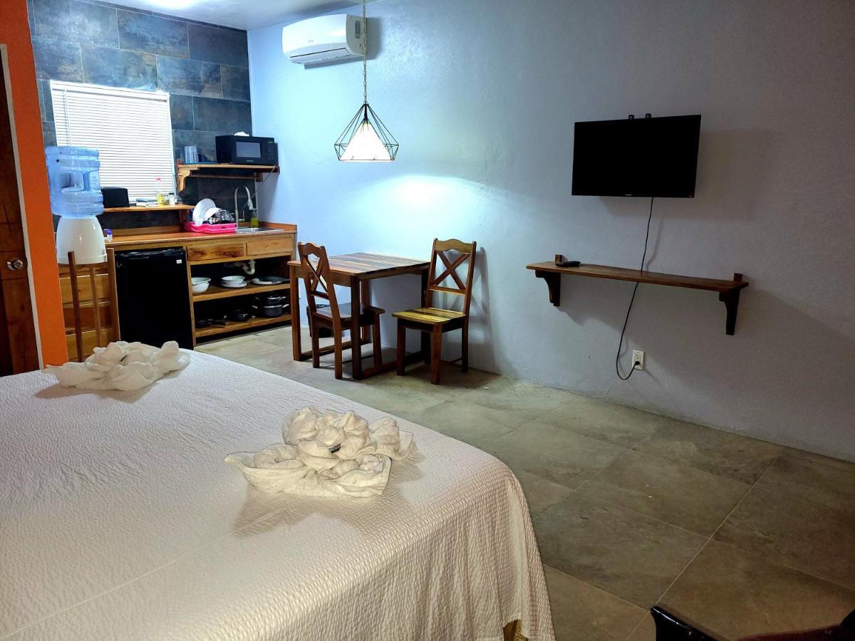Apartmán Rachel Land Caye Caulker Exteriér fotografie