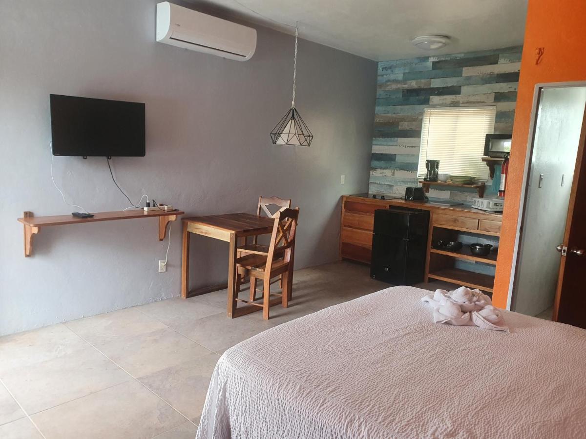Apartmán Rachel Land Caye Caulker Exteriér fotografie